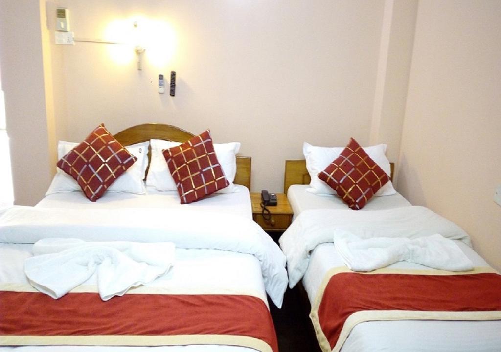 Festoon Hotel Катманду Екстер'єр фото