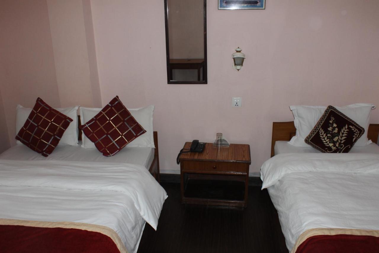 Festoon Hotel Катманду Екстер'єр фото