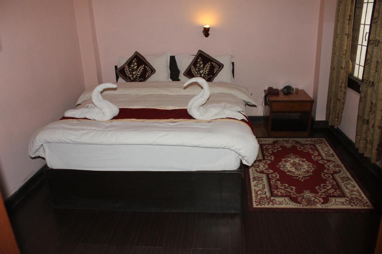Festoon Hotel Катманду Екстер'єр фото