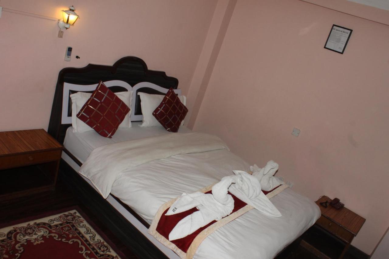 Festoon Hotel Катманду Екстер'єр фото