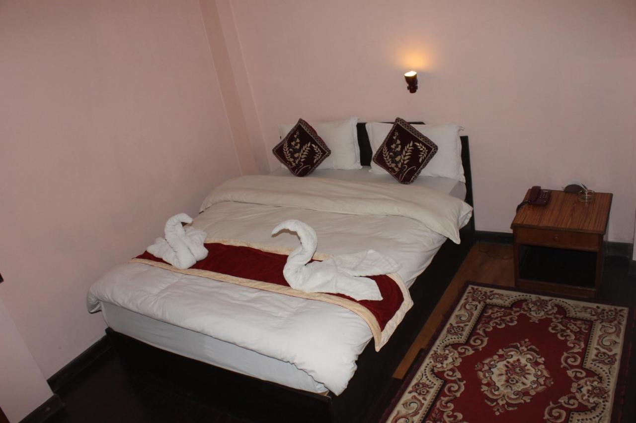 Festoon Hotel Катманду Екстер'єр фото