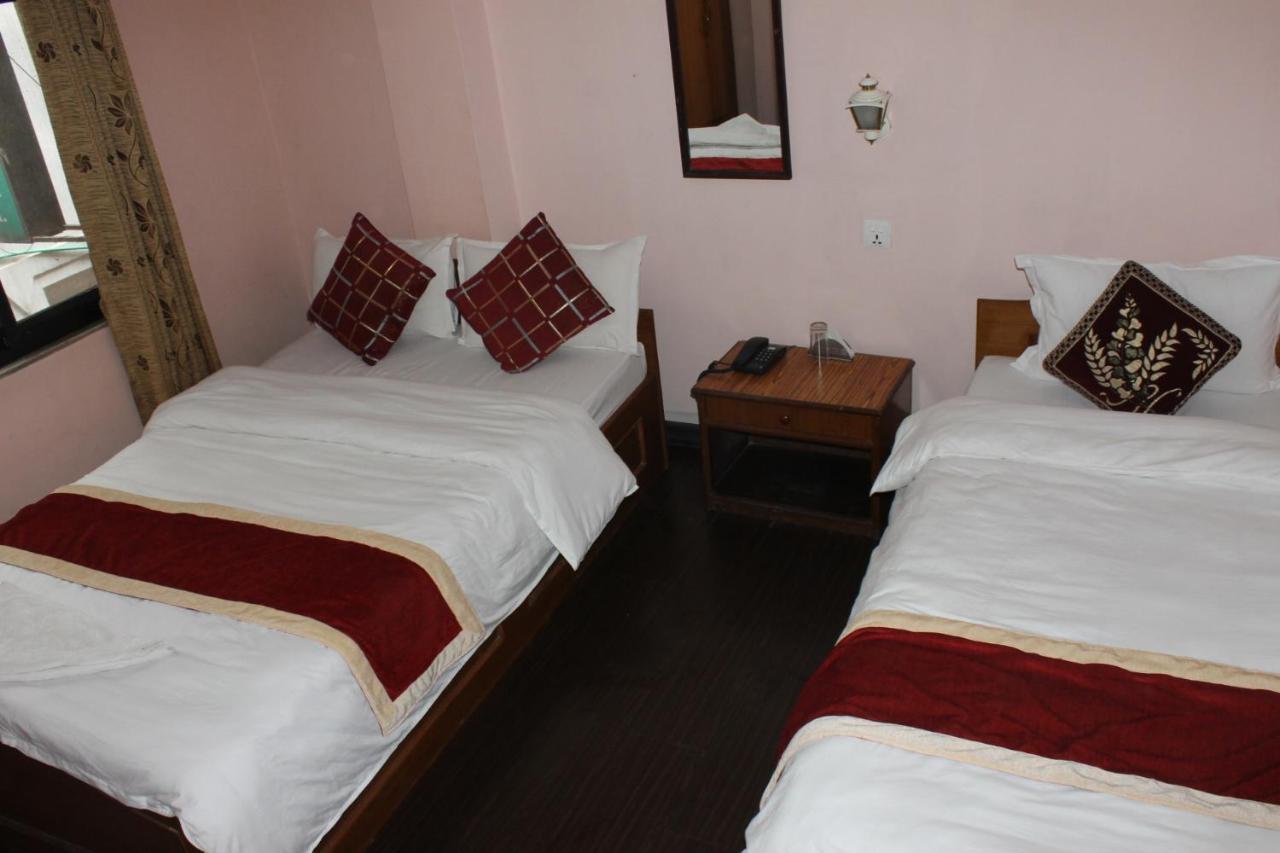 Festoon Hotel Катманду Екстер'єр фото