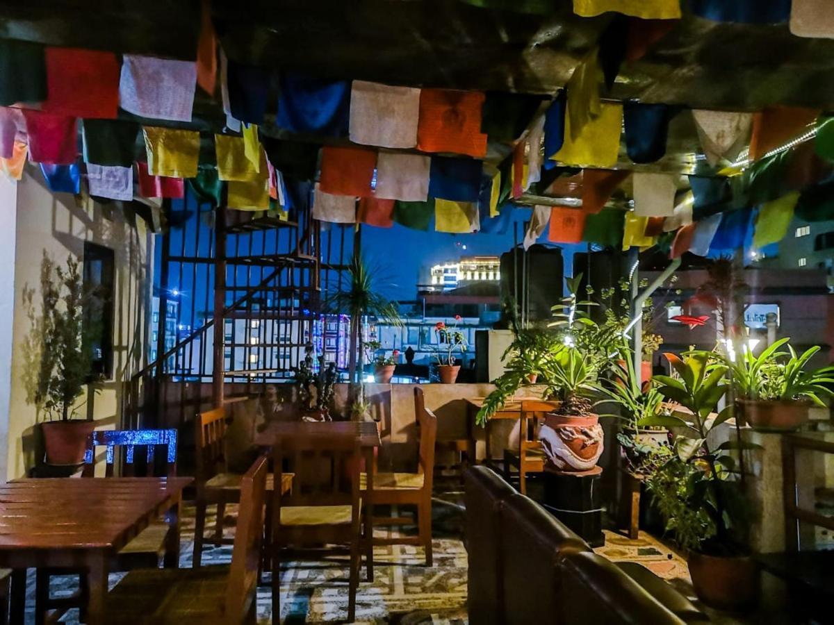 Festoon Hotel Катманду Екстер'єр фото